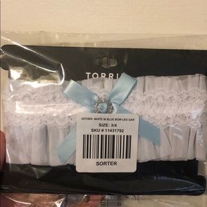 NWT Plus Size Wedding Garter With Something Blue
